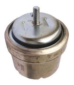 SUPORTE  DIANTEIRO DO MOTOR LADO DIREITO (TRANSMISSÃO AUTOMÁTICA E MANUAL)